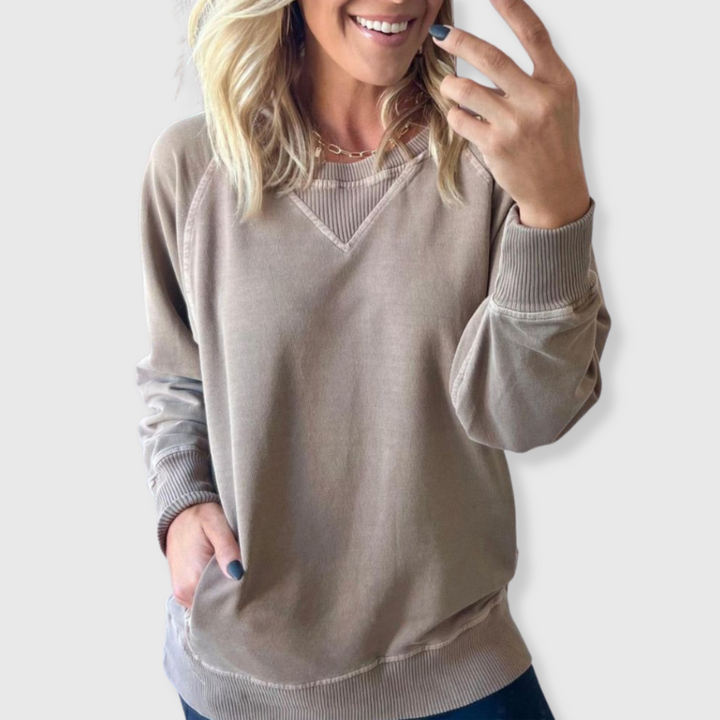 Adrijana™| Rebrasti pulover s džepovima