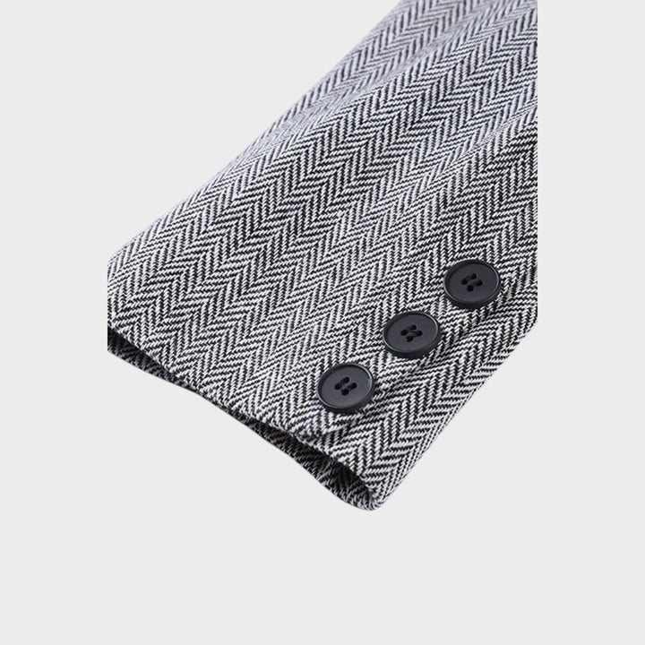 Karolina – Moćni Trodijelni Kostim