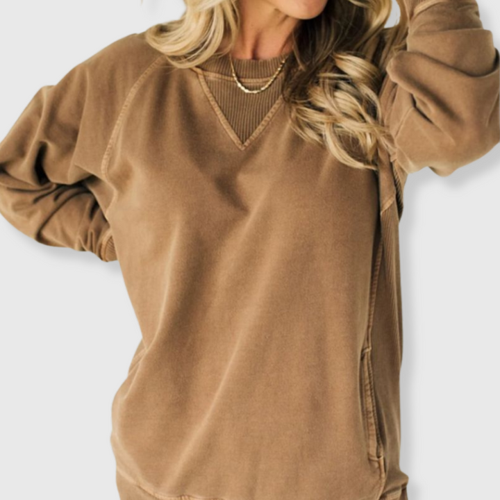 Adrijana™| Rebrasti pulover s džepovima