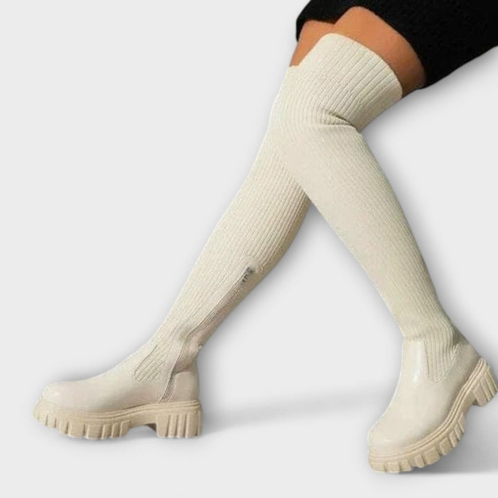 Tatjana - Čizme iznad koljena